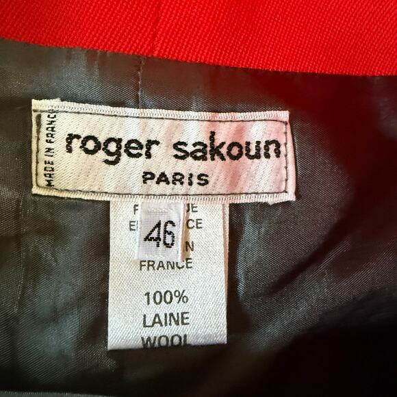 ROGER SAKOUN Paris | 80s Vintage Navy Wool Wrap Skirt with Unique Buttons | 46 - Picture 7 of 9